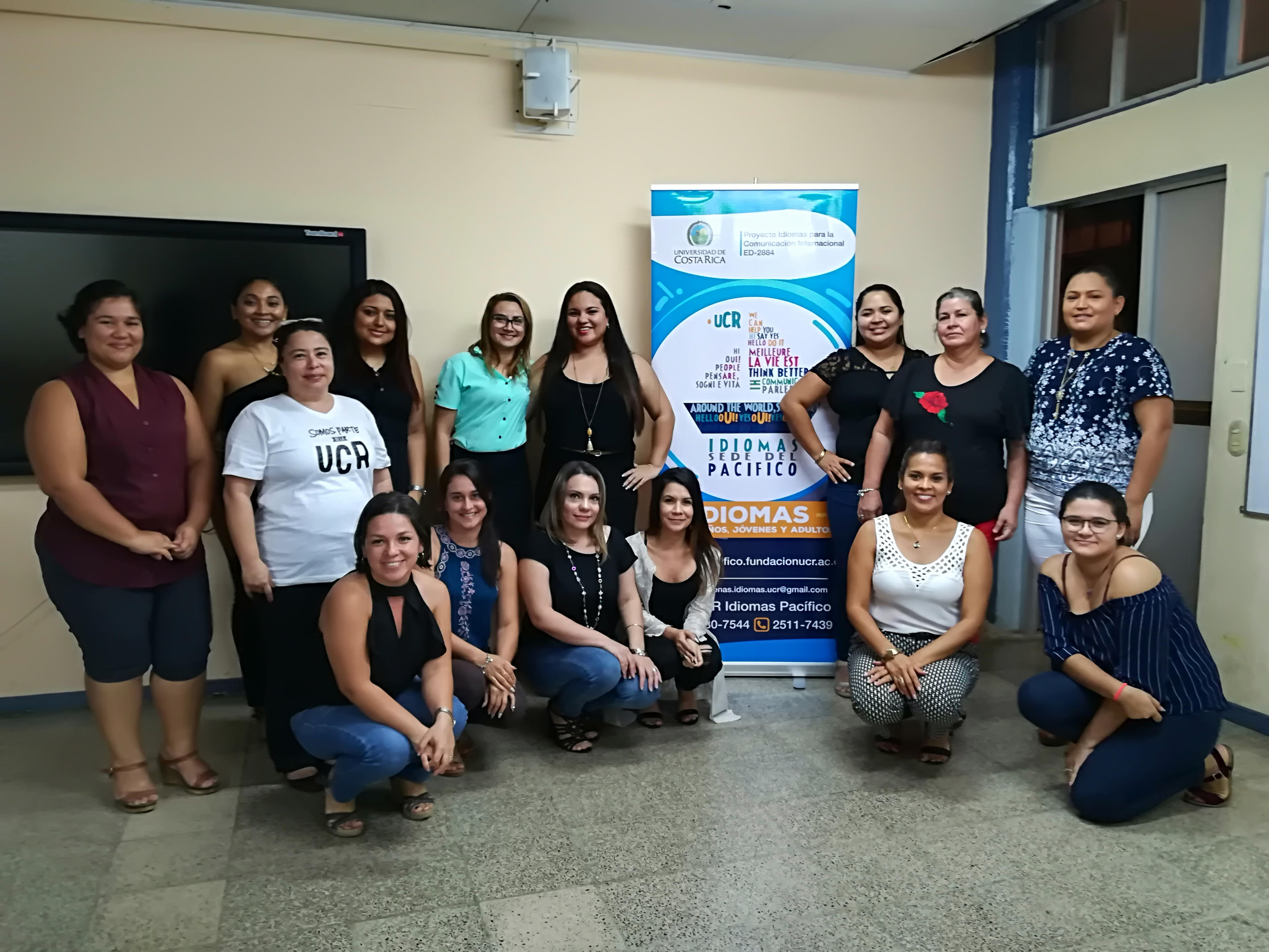 Asistentes del taller del mes de mayo: docentes del Centro educativo Ivonne Pérez Guevara del Roble de Puntarenas y del proyecto ED-2884. Foto cortesía ED-2824