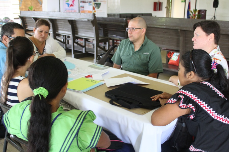 img-noticia-El Encuentro Compartiendo experiencias de Acción Social en la zona sur, organizado por el Recinto de Golfito valoró el trabajo realizado en esa región por parte de la UCR. Foto Keiner Moraga Blanco.