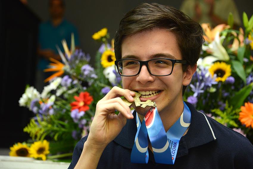 Daniel León Jiménez fue el ganador del nivel Máster, y estará participando en la Olimpiada Internacional 2016. Fotografía de Rafael León.