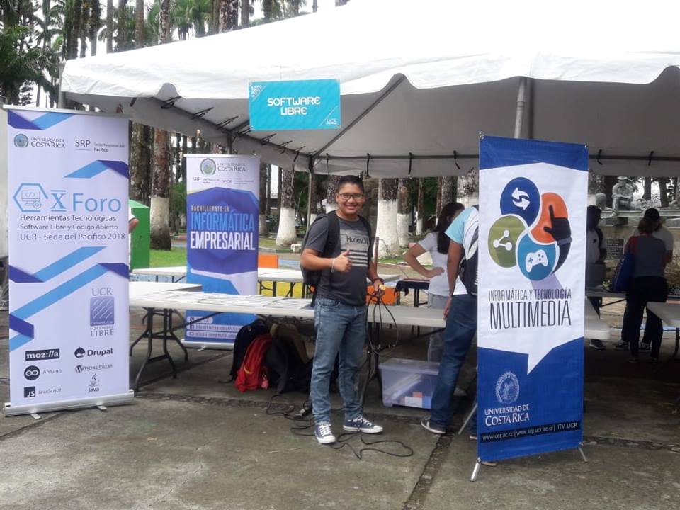 En el Festival participaron proyectos universitarios relacionados con la tecnología y la implementación de herramientas de software libre. Foto cortesía del proyecto.