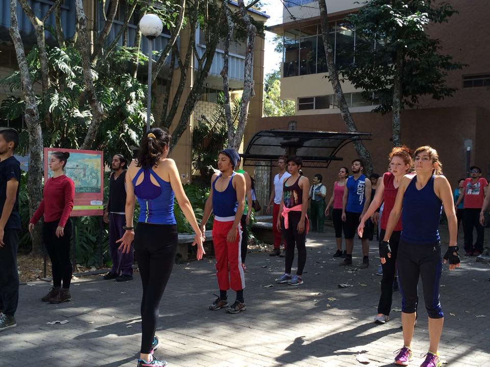 En el Tercer Encuentro de Investigación sobre Educación en Danza, se presenta ponenecia  viernes 23 de octubre en México DF.  Foto con fines ilustrativos cortesía Danza Universitaria.