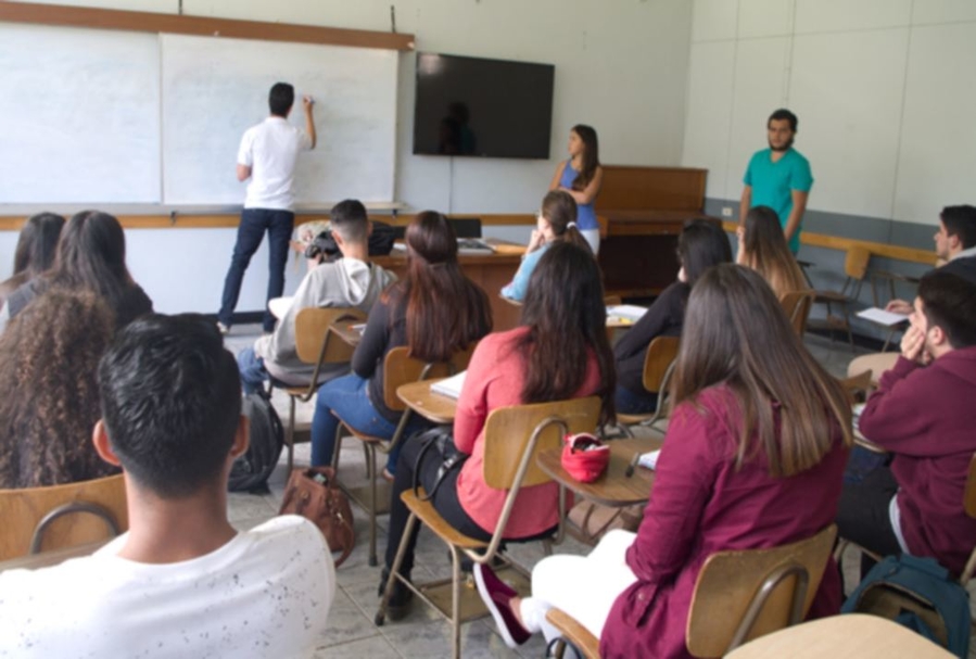 img-noticia-El TC-89 se ha mantenido gracias al apoyo institucional de la Vicerrectoría de Acción Social, de la Escuela de Formación Docente, del Decanato de la Facultad de Educación y de otras unidades e instancias de la UCR.