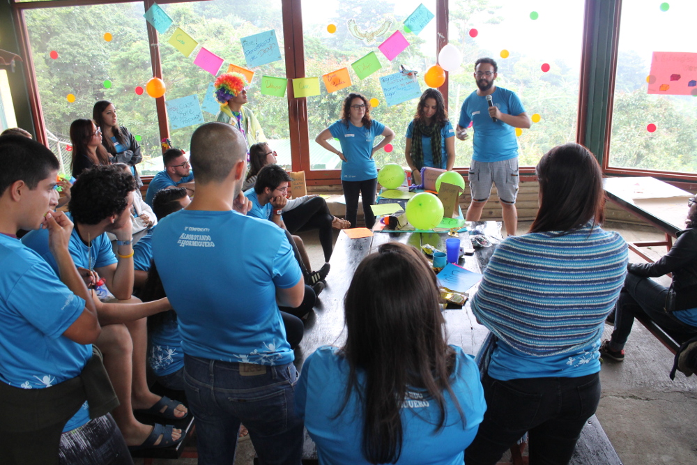 img-noticia-Estudiantes presentan su proyecto “Construyendo, generando y aprendiendo la prevención de riesgo en mi cole”. Foto por: Daniela Hernández Arguedas.