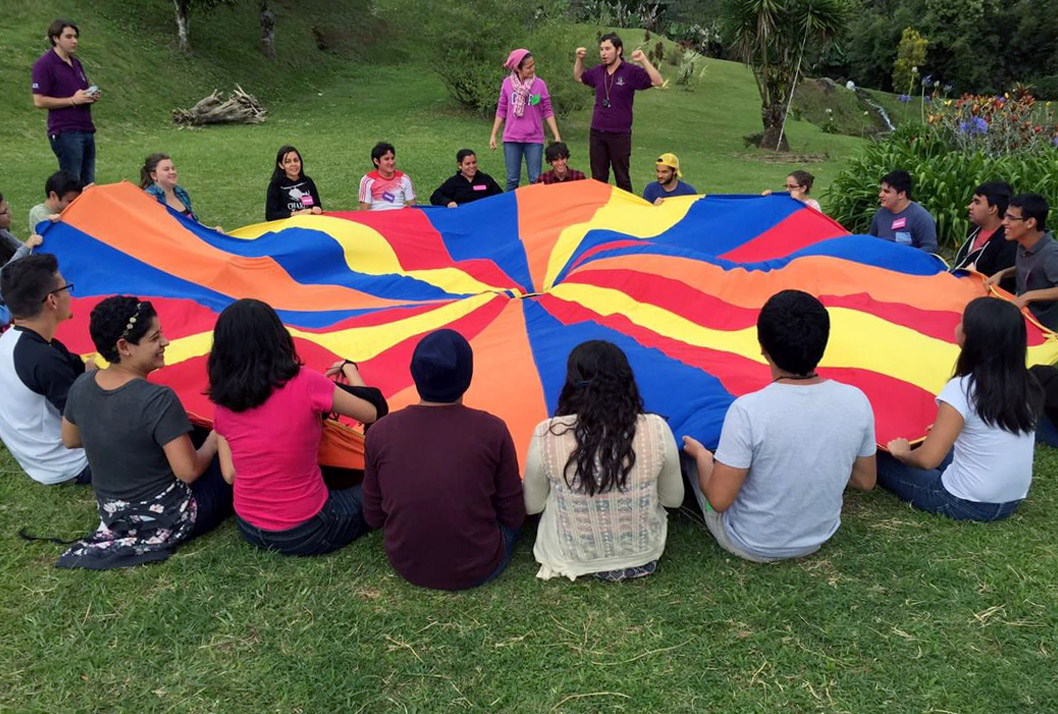 img-noticia-El Programa de Liderazgo con Desarrollo Humano es coordinado por la Vicerrectoría de Acción Social e involucra a jóvenes en distintas comunidades. Foto archivo ODI.