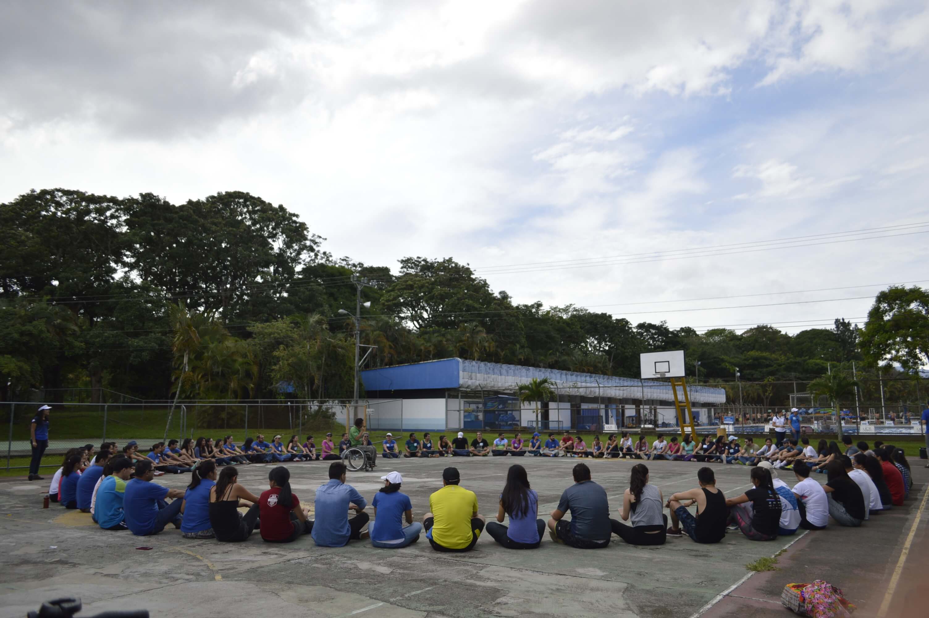 img-noticia-El Circuito: el reto de las prácticas saludables se desarrolló en las Instalaciones Deportivas de la Universidad de Costa Rica con la participación de asesores/as de Extensión Docente, Extensión Cultural, Trabajo Comunal Universitario e Iniciativas Estudiantiles, además de decenas de estudiantes de diversos proyectos de TCU. Foto: Jafeth Mora 