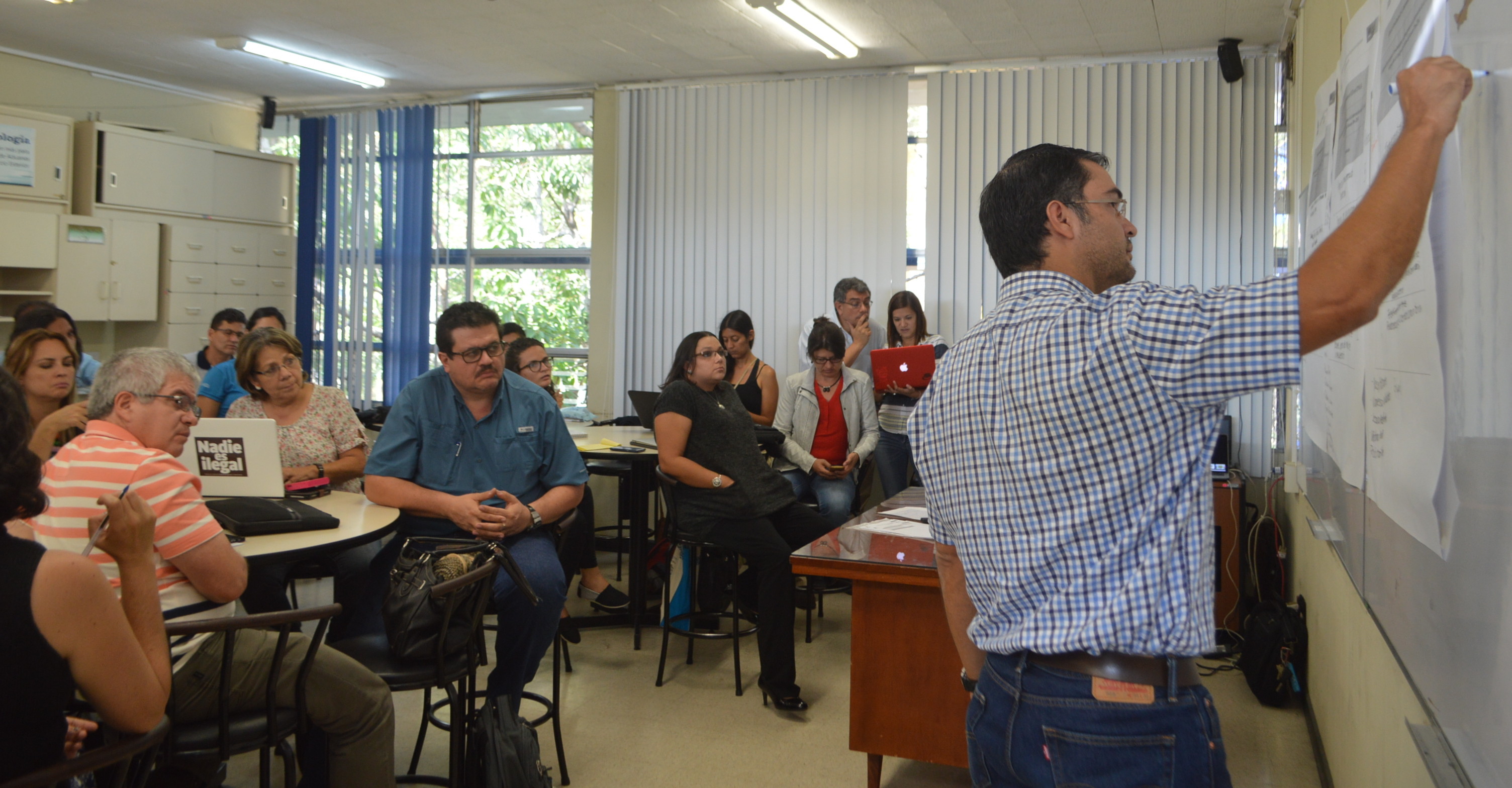 img-noticia-Para Rodolfo Romero, facilitador del taller, la actividad pretende articular los diferentes proyectos para la construcción de un plan maestro que sea coherente, medible y factible para la recuperación de Upala.            Fotografía por Mariana Arce M. 