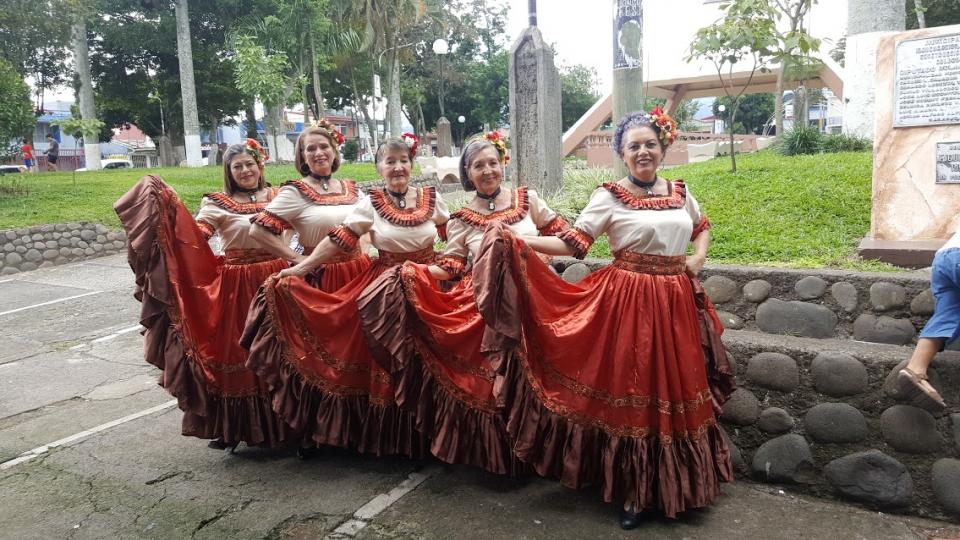 img-noticia-El folklore convocó a estas mujeres de San Ramón Foto por Hazel González 