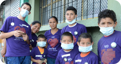 img-noticia-Con el objetivo de incentivar el compromiso social y el aporte voluntario para alimentar a 80 niños de edades de entre 3 y 14 años, estudiantes de la carrera de Comunicación Colectiva trabajan en el desarrollo de una estrategia de comunicación con enfoque metodológico participativo en el Comedor Infantil de Cartago.