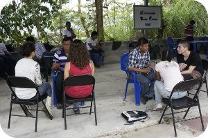 Las entrevistas a los docentes permiten conocer los principales hábitos de higiene que pueden incidir en la adquisición de la enfermedad parasitaria.