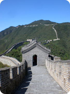 La gran Muralla China, de unos 8851 kilómetros de largo, es uno de los patrimonios mundiales de la humanidad de la Unesco. Fotografía por Simone Martin.
