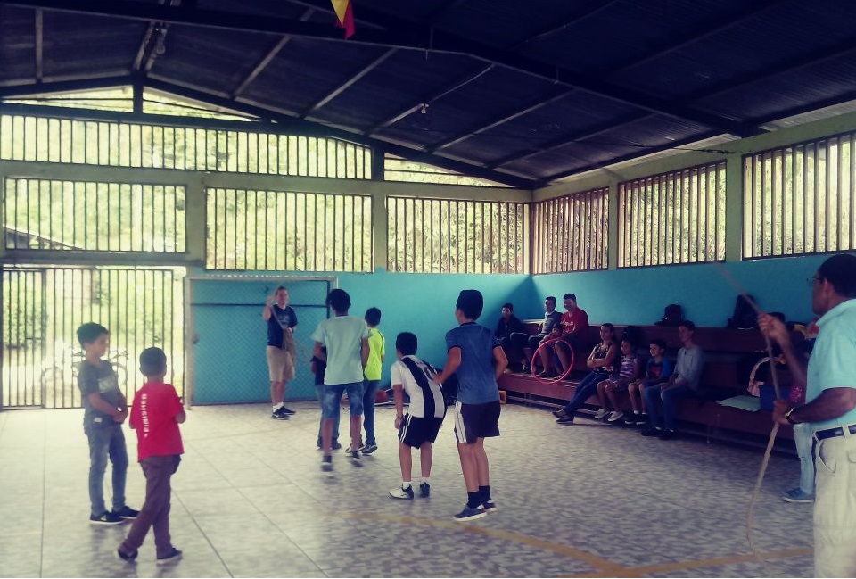 img-noticia-Niñas y niños de la comunidad participaron de las actividades deportivas durante los dos días. Foto: Daniela Muñoz 