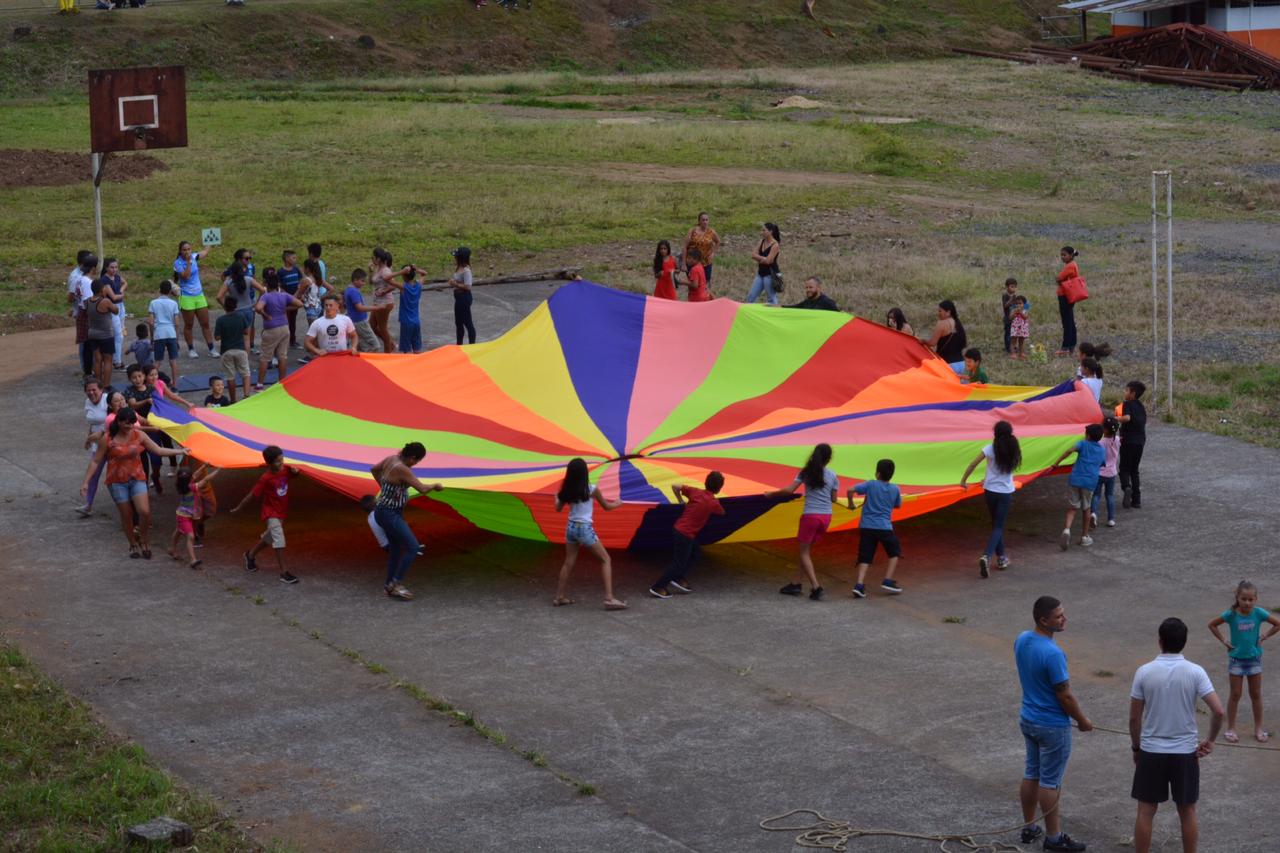 La programación incluyó espacios deportivos y educativos para niñas, niños y jóvenes. Foto: Paola Bonilla.