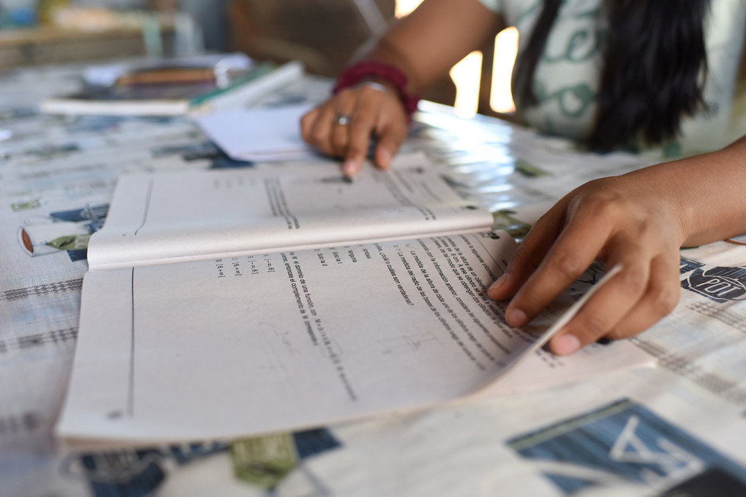 img-noticia-Con proyectos de Acción Social la UCR prepara a estudiantes del caribe costarricense para que logren ingresar a las universidades públicas mediante talleres de preparación para la Prueba de Aptitud Académica. Foto archivo ODI.