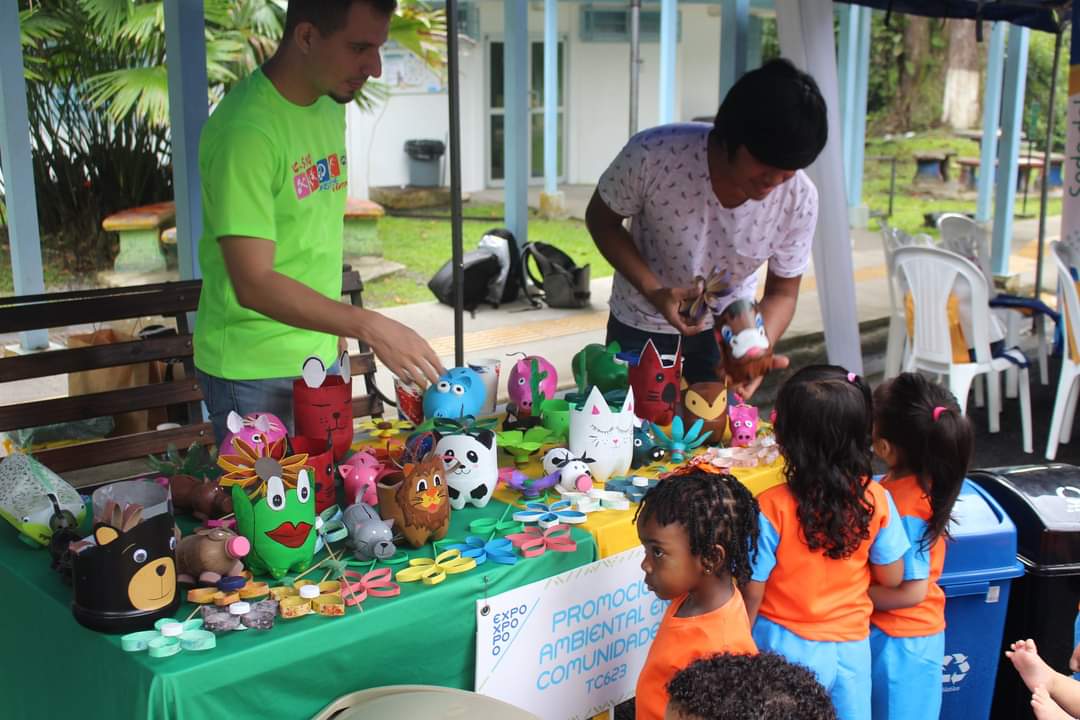 img-noticia-El TCU “Turismo Sostenible en el Caribe” de la Sede del Caribe UCR vincula su labor con escuelas del cantón de Limón. Foto por el TC-623.