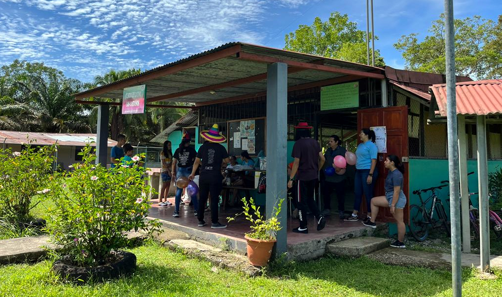 Actividad de capacitación en el cantón de Corredores en la Zona Sur del país.