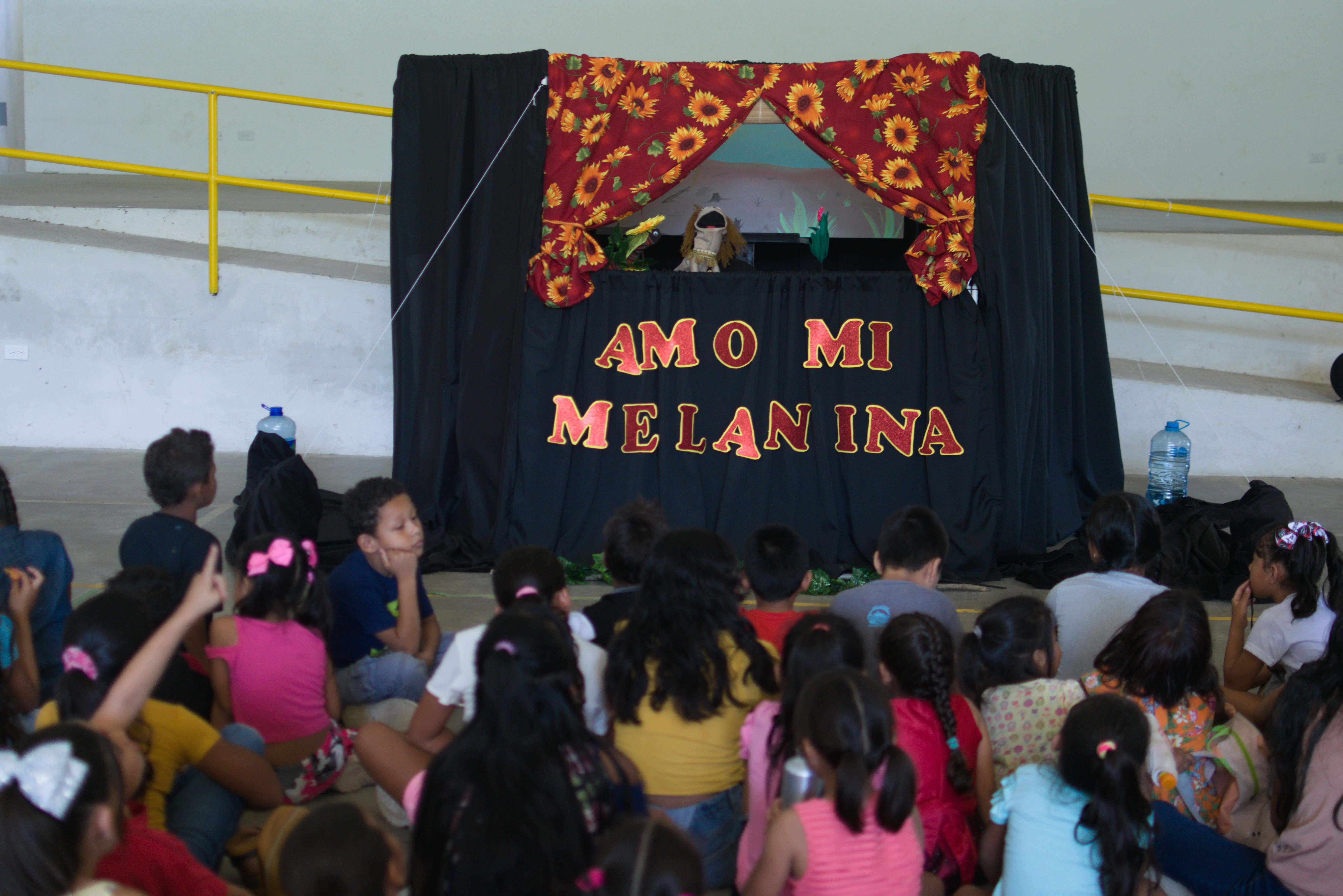 img-noticia-Obra de Teatro "Amo mi melanina". Foto por Esteban Umaña.